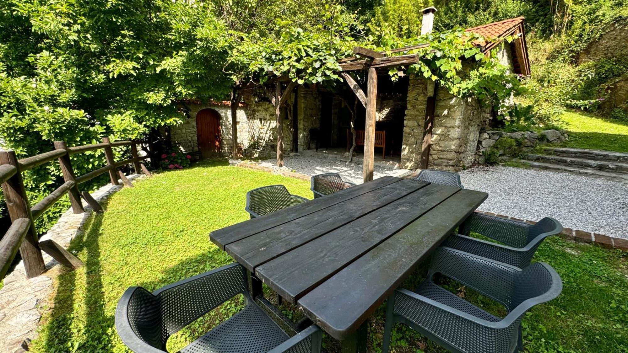 Kuninez, Holiday Home With Summer Kitchen Most na Soči Esterno foto