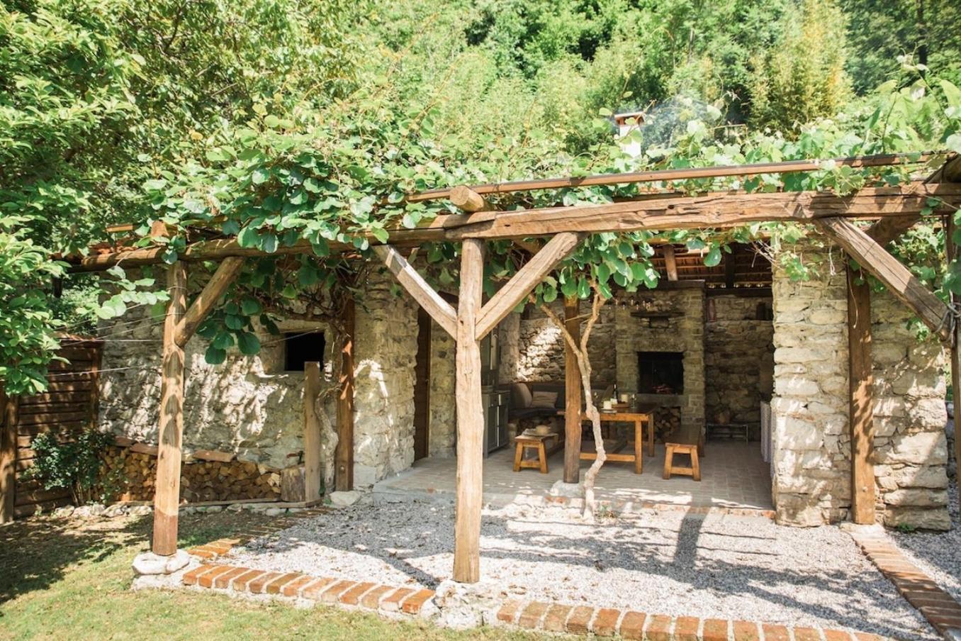 Kuninez, Holiday Home With Summer Kitchen Most na Soči Esterno foto